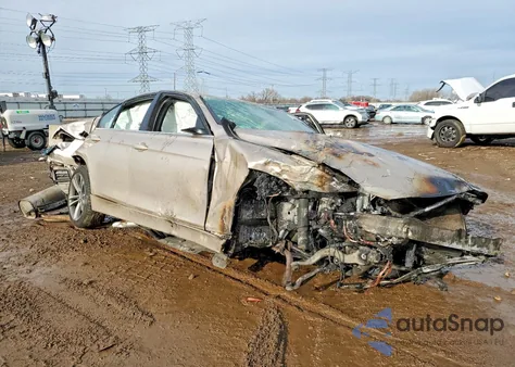 2015 BMW 328 Xi z USA, uszkodzony, nr VIN WBA3B3C58FF545267